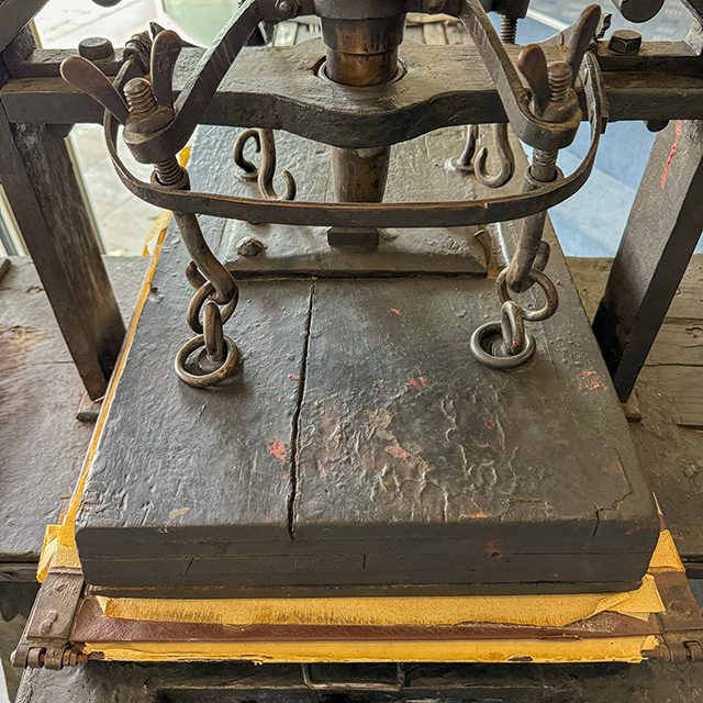 gmv-1833-1